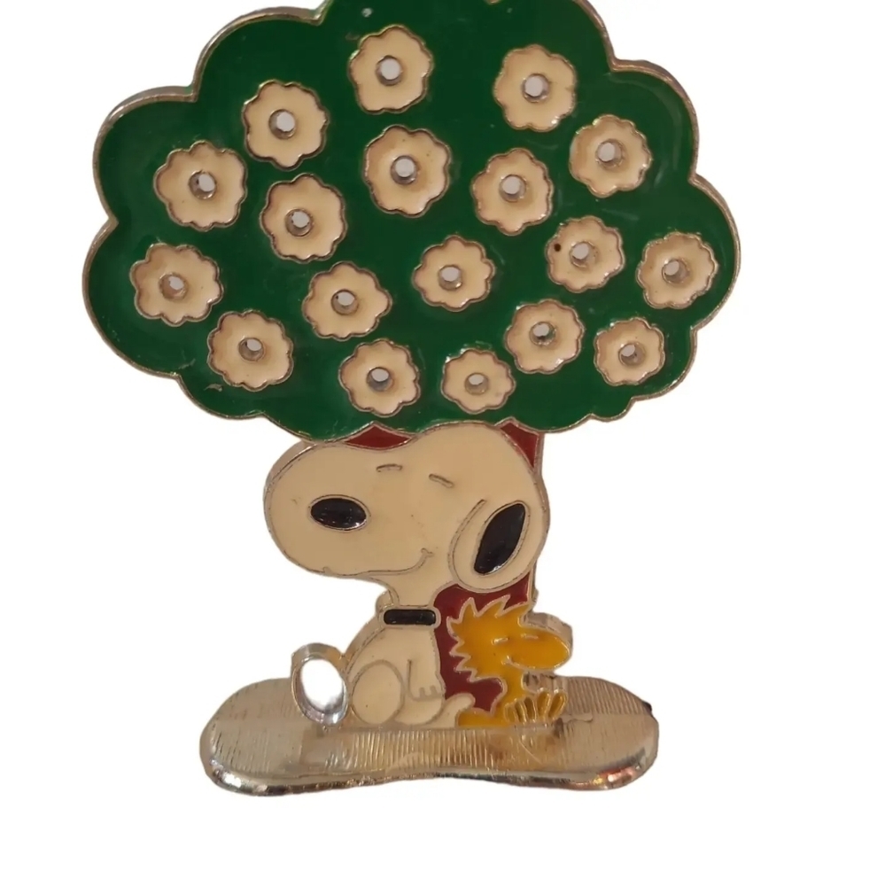 Vintage Snoopy Woodstock Earring Holder Jewelry Stand Enamel On Metal 18 Hole